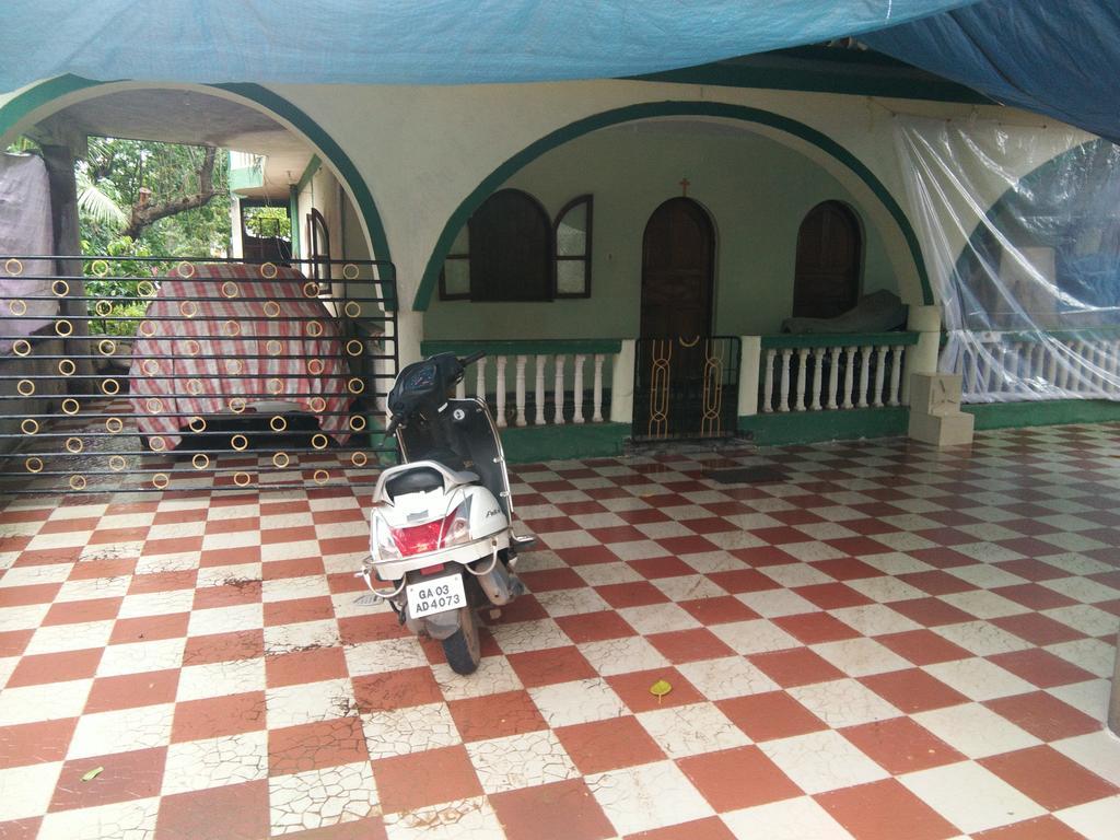 Joaquina'S Guest House Calangute Exterior foto